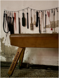 Mistress Henriette - Anstalt Ruhrpott